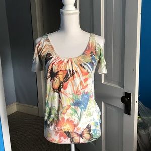 ✨Butterfly top 🦋